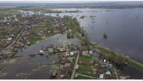 마을 ‘셀프 수몰’ 작전…우크라이나 수도 구했다