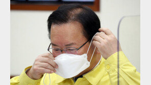 인수위는 5월 하순이라는데…정부 “다음주부터 야외 노마스크”