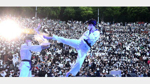 학생들 가득찬 총학생회 출범식