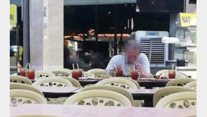 가장 슬픈 ‘8인 식사’…매주 가족만찬 주문 뒤 홀로 먹는 노인 사연