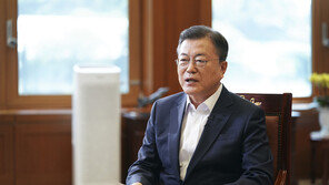 文대통령 “5년간 北과 군사충돌 없어…집무실 이전, 빈틈 염려” 