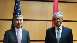 中 “한반도 평화·안정 유지 공동이익”…류샤오밍 북핵대표 방한