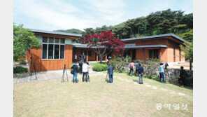 전두환, 연희동 자택 고쳐서 사용… 노무현, 최초로 지방에 사저 지어 