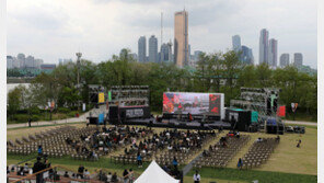 오후 6시 3만2028명 확진…전날 동시간比 3242명↓