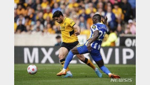 황희찬 풀타임 뛰고도 슈팅 제로, 울버햄튼 3연패