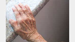 끓는물 머리에 부은 패륜아들…노부모는 “잘못 키운 탓” 선처호소