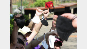 오늘부터 등교 전 선제검사 학교 자율로…“코 찌르는 불편 사라져”