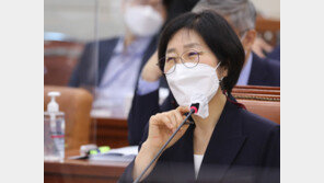 국회, 한화진 환경장관 후보자 인사청문보고서 채택…尹내각 1호