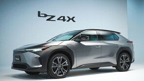 전기차 뒤진 도요타 “月86만원에 SUV 구독서비스” 