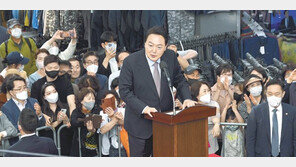 윤석열 당선인, 강릉 방문… “외할머니 생각 많이 났다”