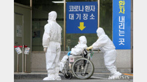 신규 확진 이틀째 4만명대…위중증·사망 소폭 늘어