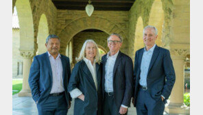 美억만장자 존 도어, 모교도 아닌 스탠퍼드대에 11억달러 기부한 이유는?