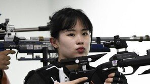 ‘소리 없는 올림픽’서 메달 자축포 쏜 명사수 남매 김고운-김우림 