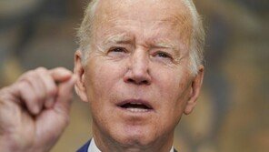 바이든 “우크라 추가 안보 지원…포격·레이더 설비 등”