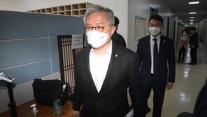 민주당, 윤리심판원에 ‘짤짤이 논란’ 최강욱 조사 요청