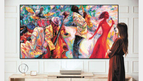 LG ‘시네빔 레이저’… 9.8cm만 떨어져도 100인치 화면 구현