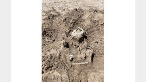 드럼통 시신 이어 유골도 발견…역대급 가뭄에 드러난 처첨한 호수 바닥