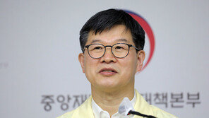 尹정부 첫 중대본 회의…“격리의무 해제 여부, 다음주 논의”