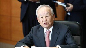 손경식 회장 “1일 근로 8시간·주당 연장근로 12시간 제한, 개선해야”