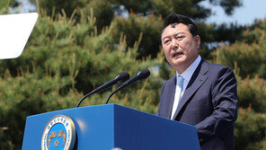 尹대통령 올해 연봉 2억4000만원…이달 월급은 1423만원