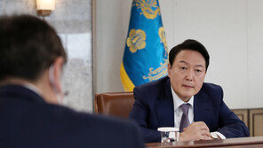 尹 “물가안정 시급, 구두 닳도록 일해야…용산 온 이유”