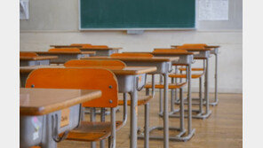 “다시 태어나도 선생님하겠다” 29.9%…역대 최저