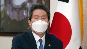 이인영, 민주당 복귀 신고…“단결과 통합 토대 위 혁신”