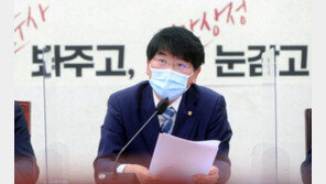 민주 “박완주 심각한 수준 성범죄”… 지방선거 20일 앞 또 성추문