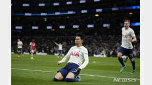 손흥민, EPL 21호골 폭발…북런던 더비를 지배했다