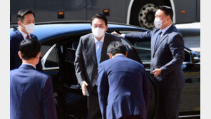 ‘하늘색 넥타이’ 尹대통령, 취임 후 첫 시정연설[청계천 옆 사진관]