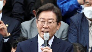 이재명, ‘조카 살인’ 손배소에 ‘혜경궁 김씨’ 사건 변호사 위임