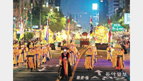 종교계, ‘코로나 그늘’ 속 활로찾기 잰걸음