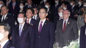 삼성전자, 바이든 맞이 분주…이재용 ‘직접 안내’ 리허설