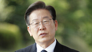 민주, 성남FC 압수수색에 발끈…“李에 대한 ‘검경탄압’ 즉각 멈추라”
