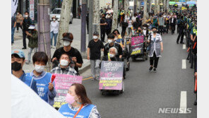 전장연, 닷새째 출근길 도로 시위…“장애인 예산 촉구”