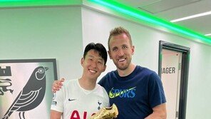 ‘단짝’ 케인도 축하 “손흥민, 전혀 다른 클래스 보였다”