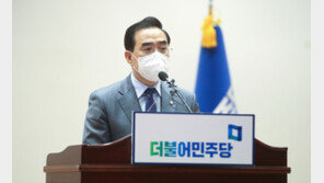 민주 “尹, 소통령 통한 직할통치” 국힘 “한동훈이라 문제 삼아”