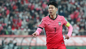 ‘득점왕’ 손흥민, ‘벤투호’서 활약 잇는다…“얼른 한국에서 뛰고 싶다”