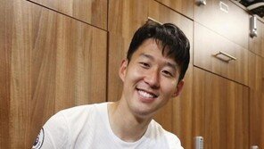 손흥민 “6만 관중 속 태극기·한국인들 유독 잘보여” 뭉클한 감사 인사