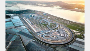 한국타이어, 축구장 125개 크기 테스트트랙 열어… “차량 50대 동시에 주행실험, 亞최대”