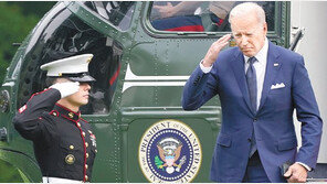 바이든, 귀국길 에어포스원서 北미사일 보고받아 