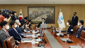 한은, 기준금리 연 1.75%로 인상…15년 만에 두 달 연속 올려