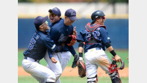 강병현, 95구 1실점 완투승 [포토]