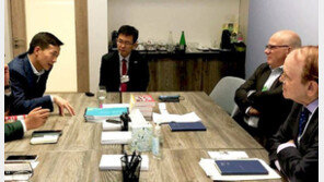 한화 김동관, 다보스포럼서 ‘민간 경제 외교’