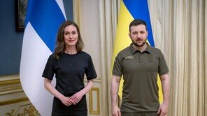 핀란드 마린 총리, 우크라 방문해 젤렌스키와 회담