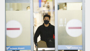 ‘우크라 참전’ 이근 귀국…경찰 “출국금지, 치료 후 조사”
