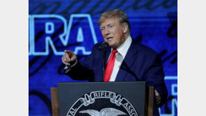 “친구 죽어간다” 절규에도… 美경찰, 1시간여 방치 