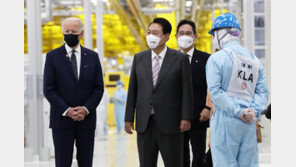 닛케이 “바이든 방한, 삼성부터 현대차까지…지위하락 日기업 안 찾아”