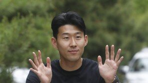 아시아 첫 ‘EPL 득점왕’ 손흥민, 파주에 떴다…“기분 좋네요”