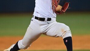 황금사자기 결승전 선발 투수 경남고 신영우 [포토]